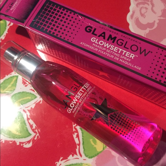 Nip glamglow glowsetter makeup setting spray - Picture 2 of 7